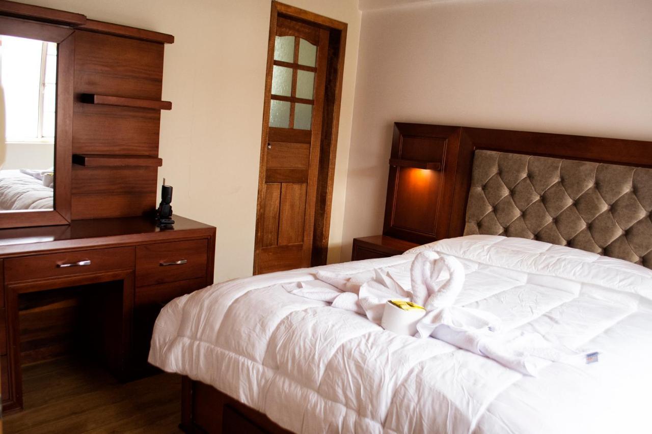 Imperial Zumbahua Hotel Zumbagua Bagian luar foto