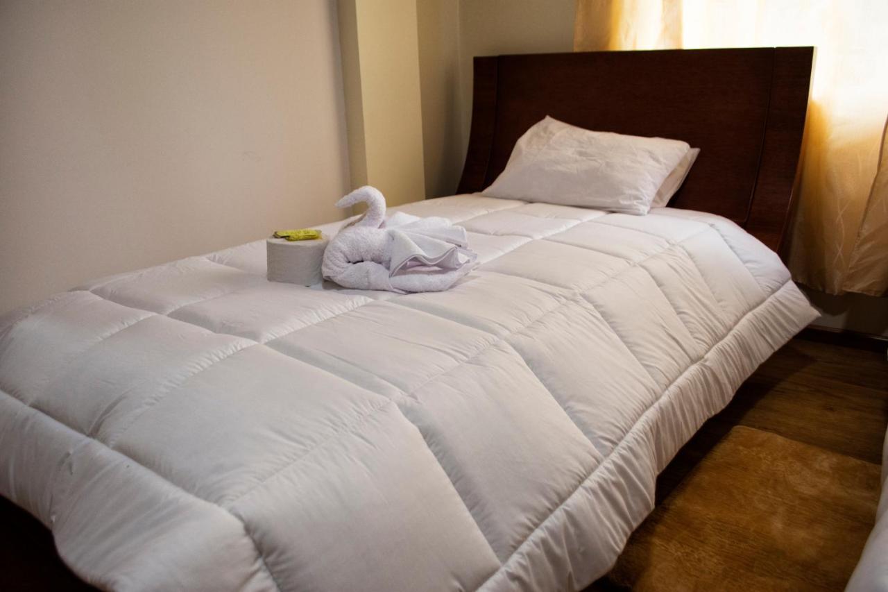 Imperial Zumbahua Hotel Zumbagua Bagian luar foto