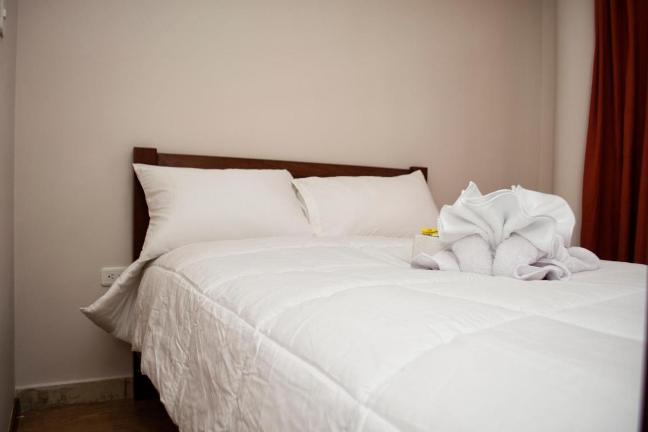 Imperial Zumbahua Hotel Zumbagua Bagian luar foto