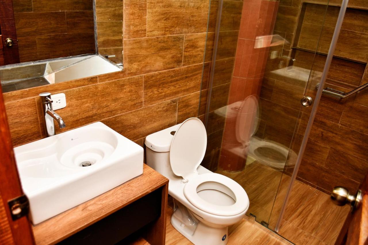 Imperial Zumbahua Hotel Zumbagua Bagian luar foto